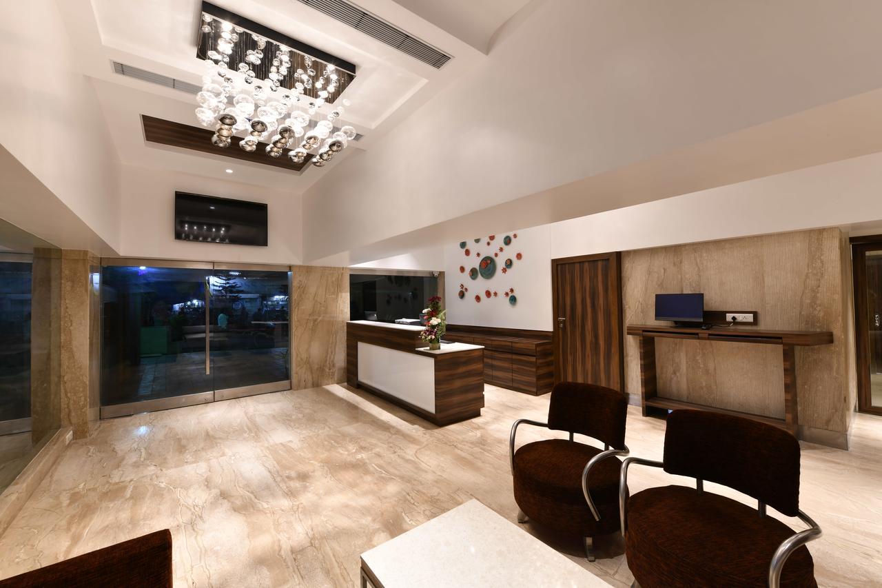 Hotel Leafio Marigold-Near Airport Βομβάη Εξωτερικό φωτογραφία
